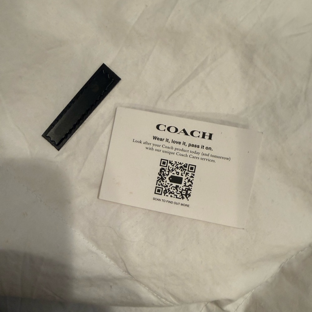 COACH camera bag - Picture 4 of 5
